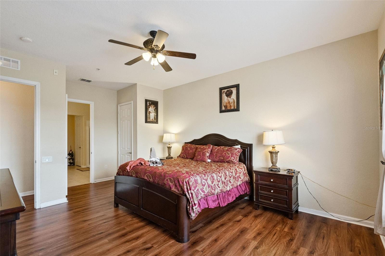 4840 Cayview Ave #405 Property Photo 31
