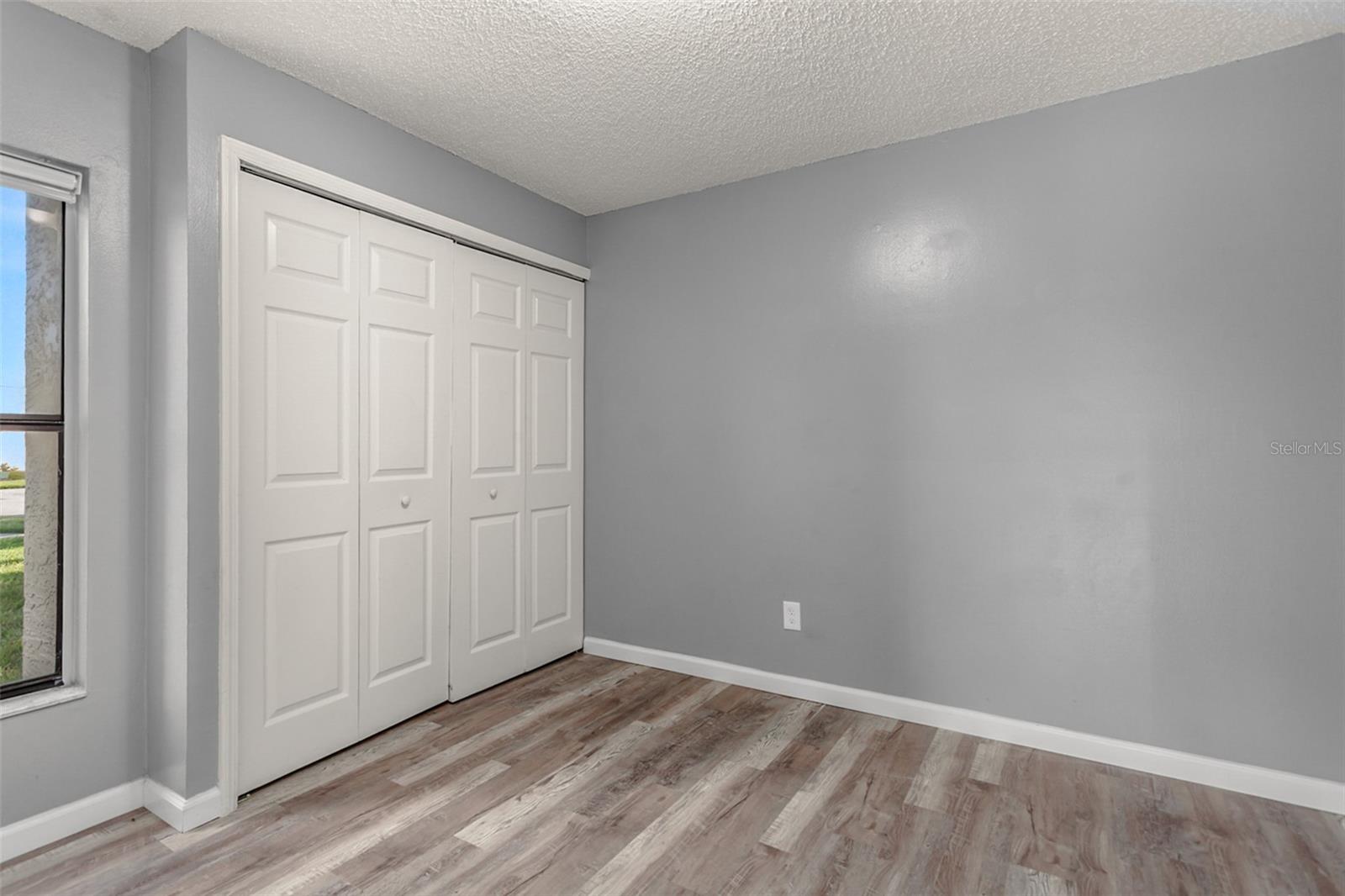 85 Silver Park Cir Property Photo 11
