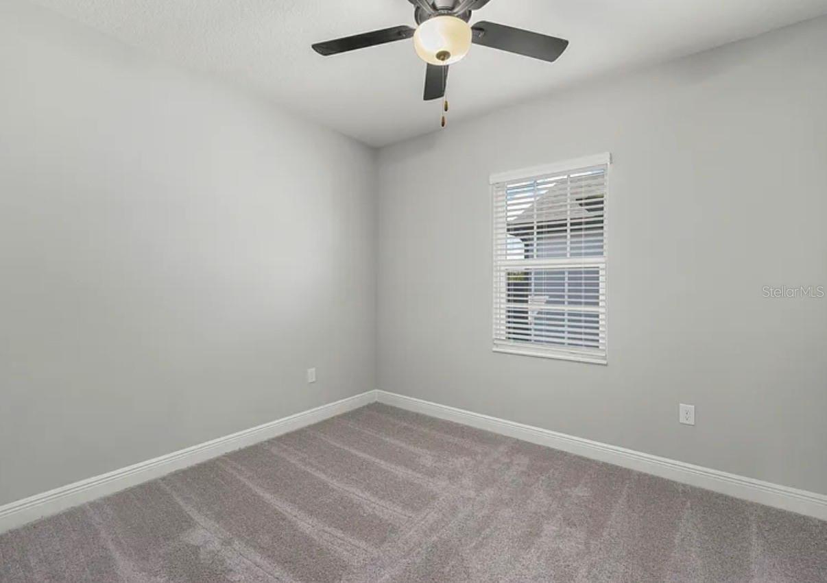 1399 Greenfield Loop Property Photo 5