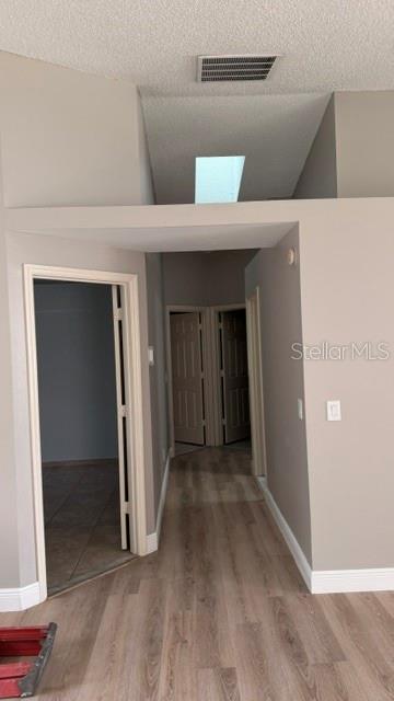 1619 Elmstead Ct Property Photo 4