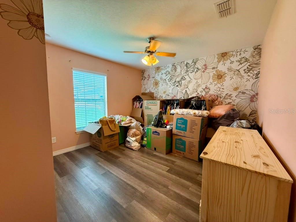 1609 Steely Dr Property Photo 6
