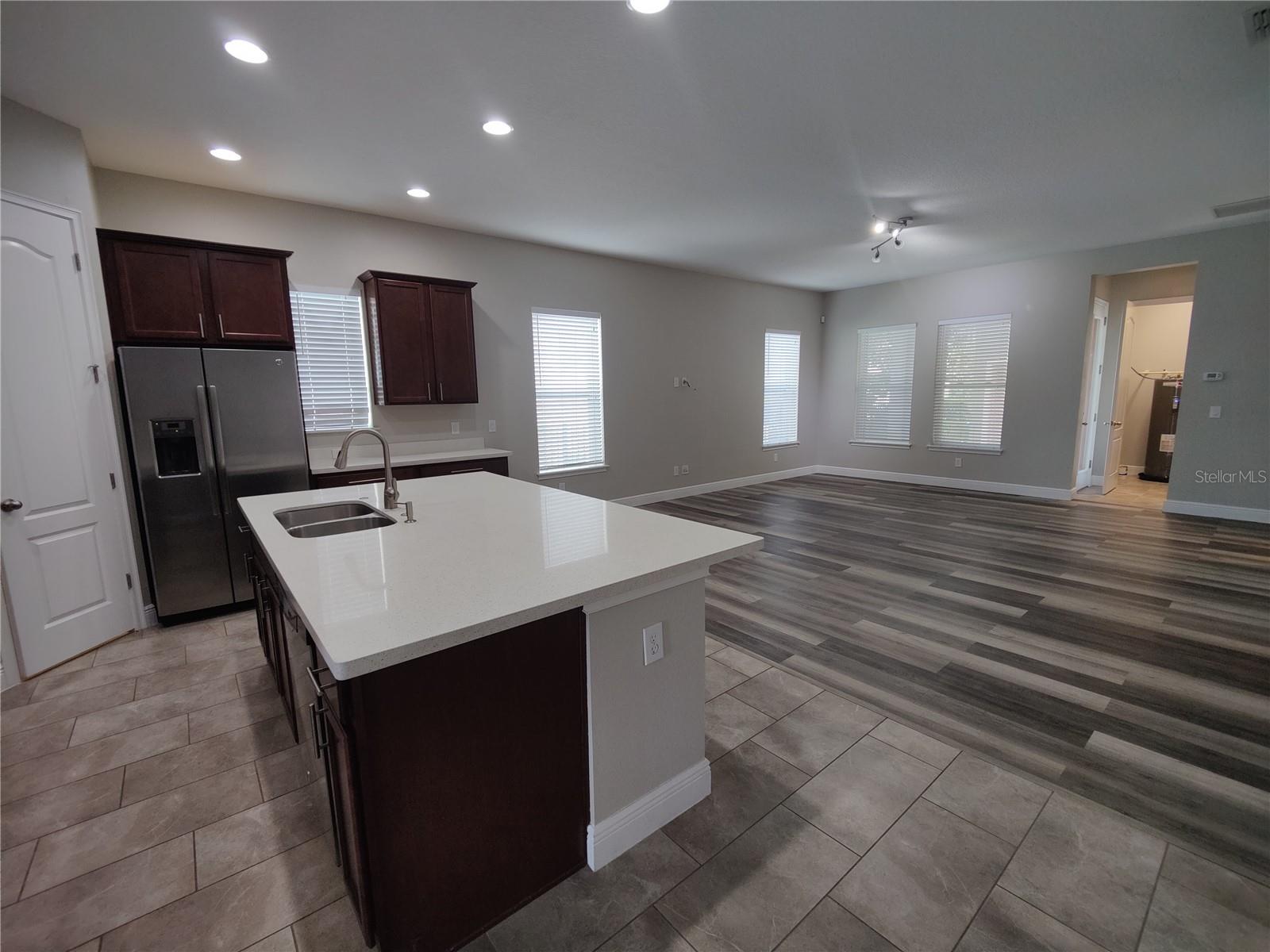 9042 Yonath St Property Photo 6