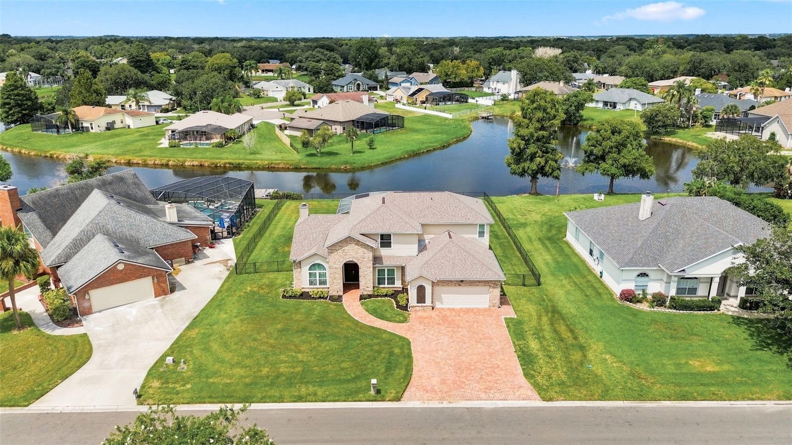 1791 Lisa Ln Property Photo 6