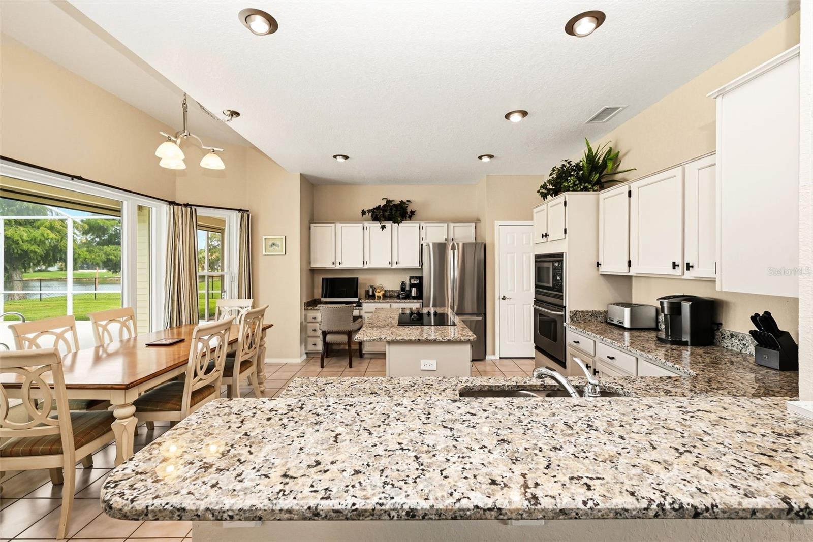 1791 Lisa Ln Property Photo 22