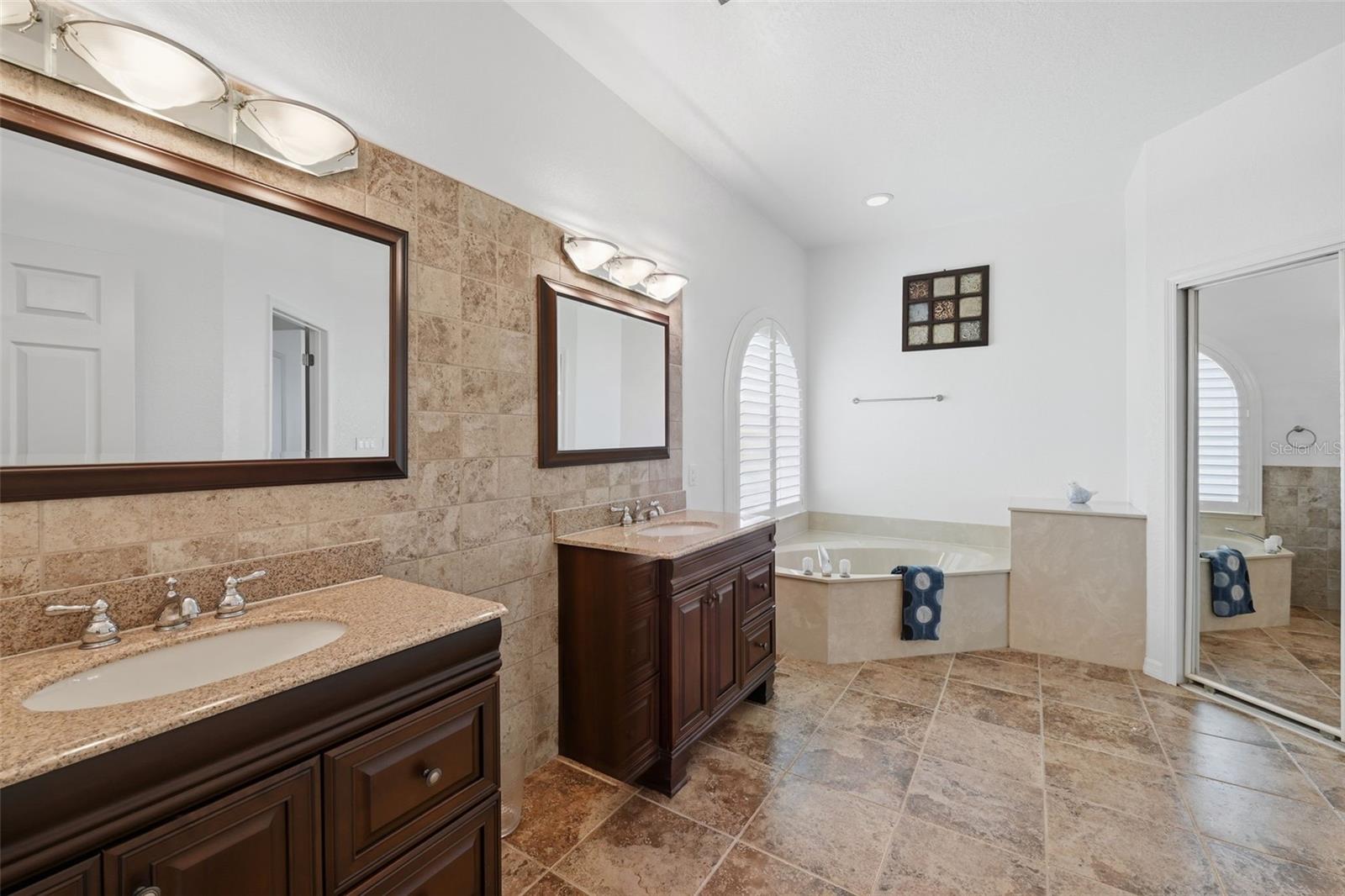 1791 Lisa Ln Property Photo 33