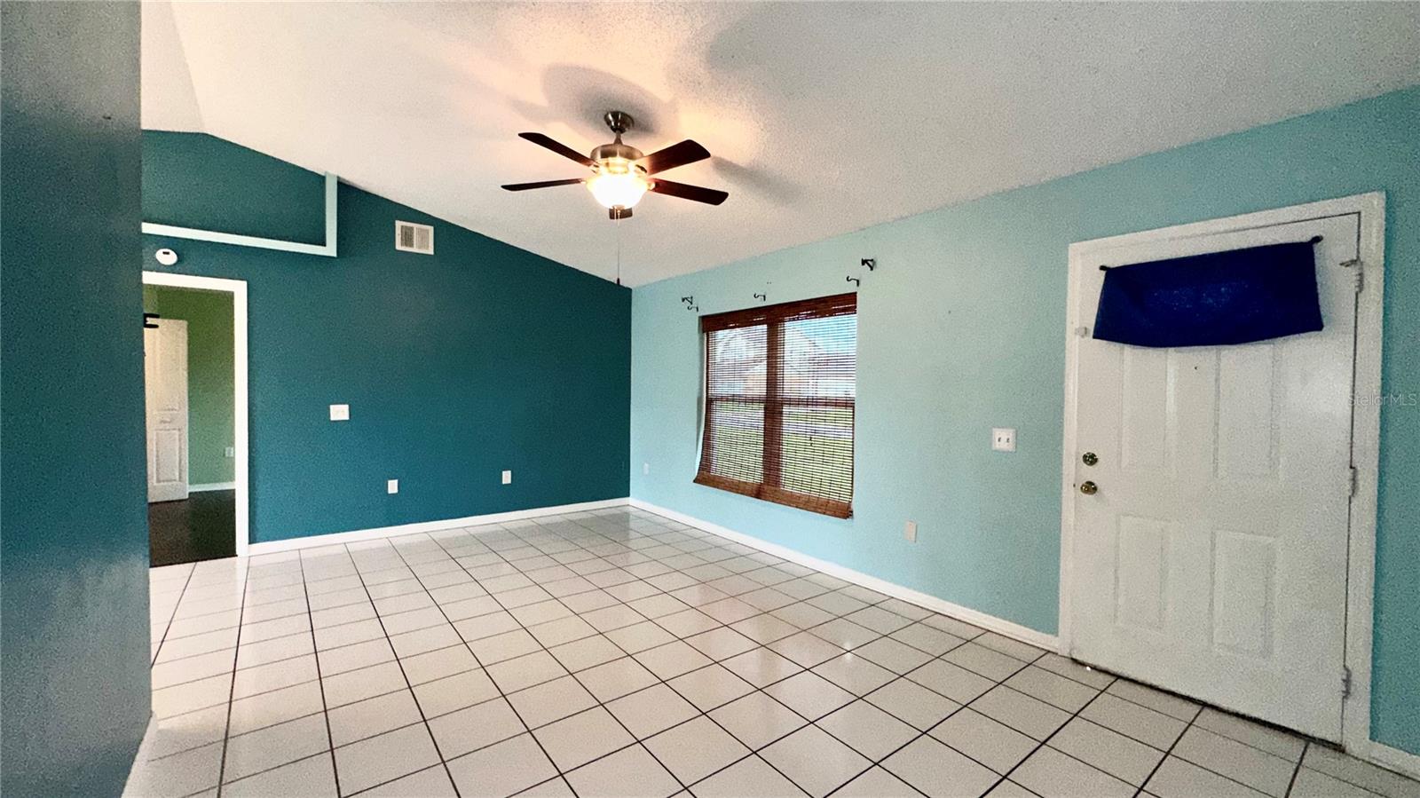 620 Brockton Dr Property Photo 3