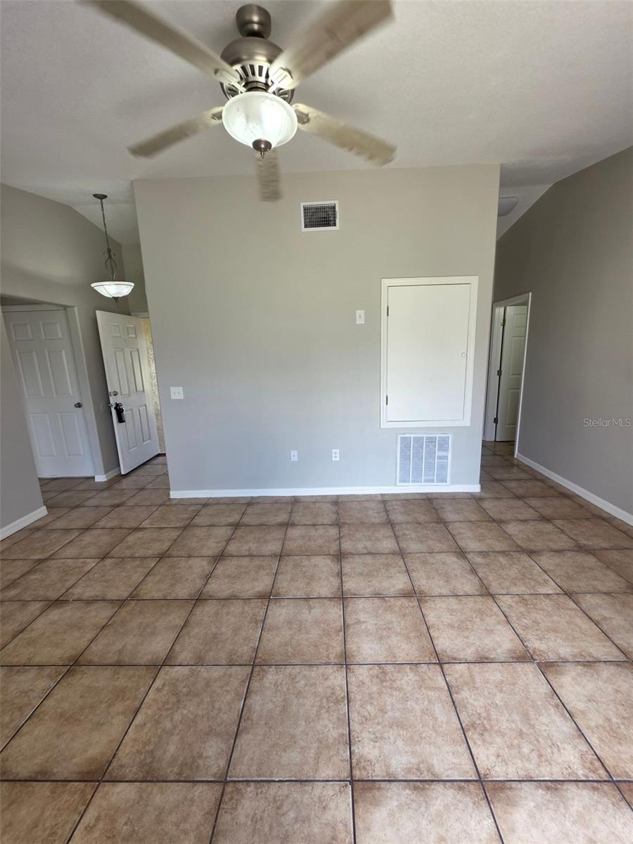 106 Herring Ln Property Photo 13
