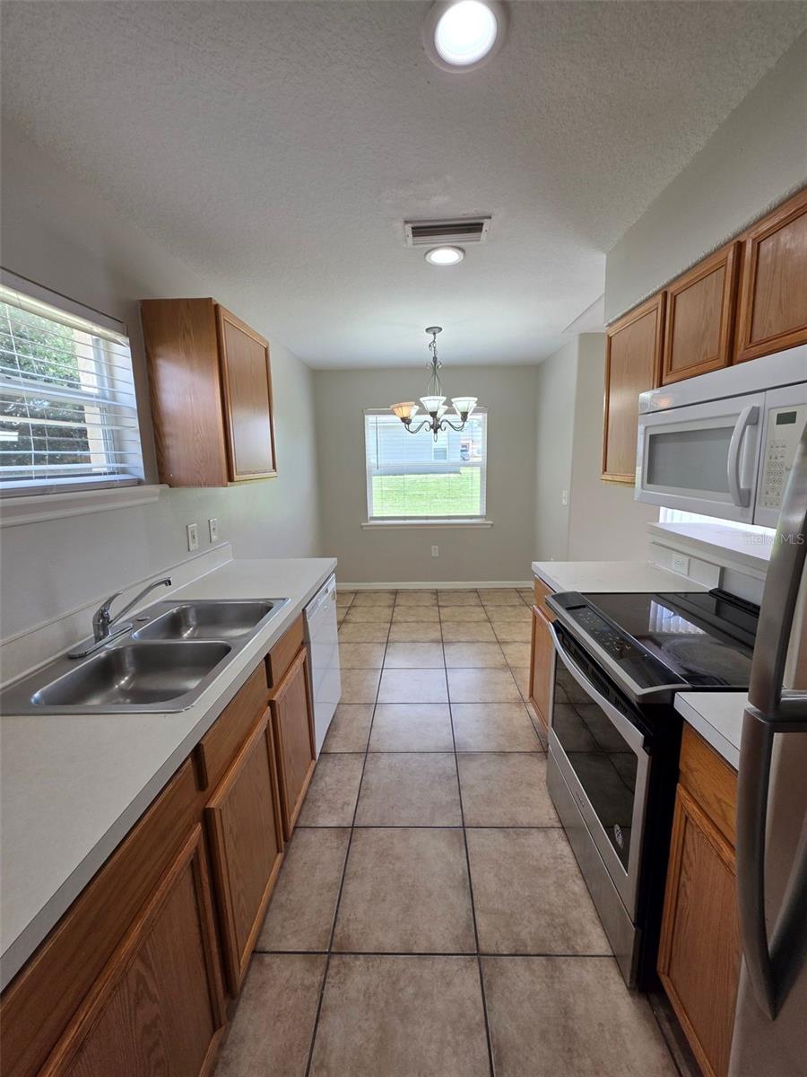 106 Herring Ln Property Photo 16