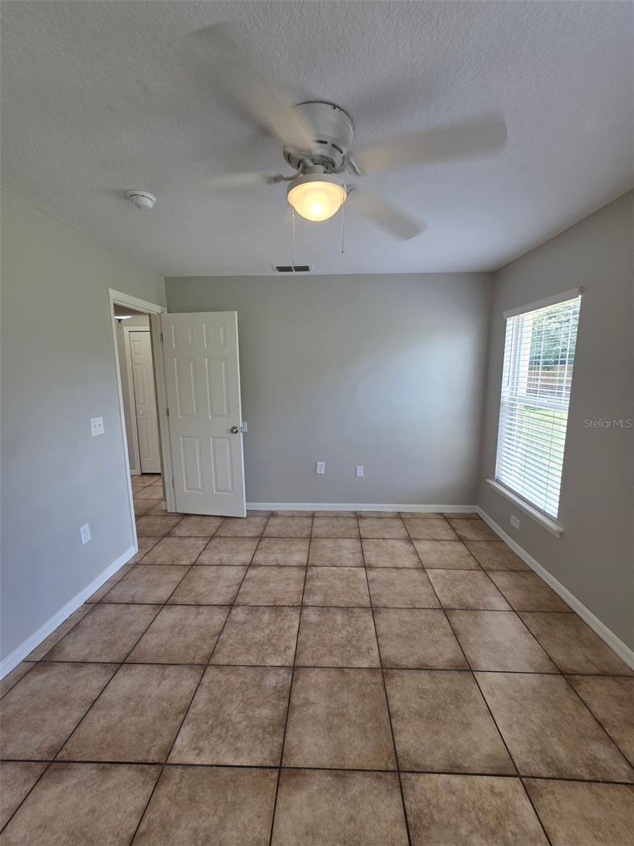 106 Herring Ln Property Photo 17