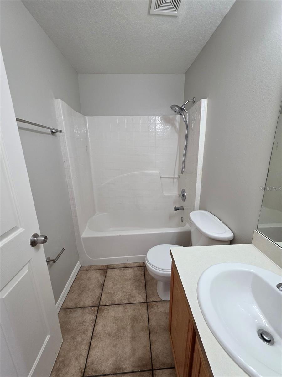 106 Herring Ln Property Photo 22
