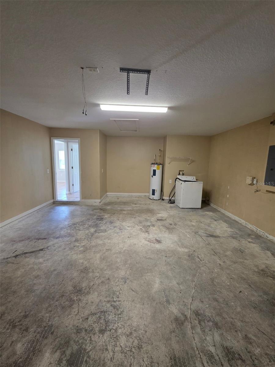 106 Herring Ln Property Photo 26
