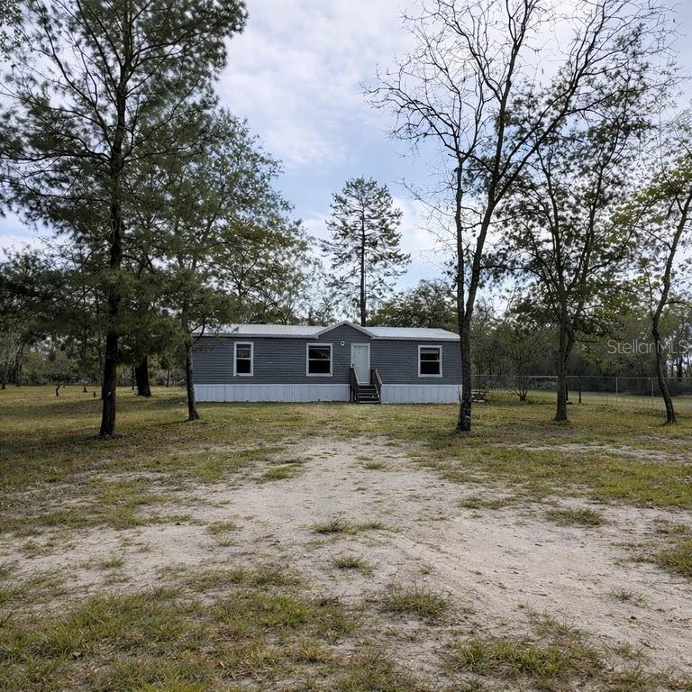 932 Se 40th Pl Property Photo 13