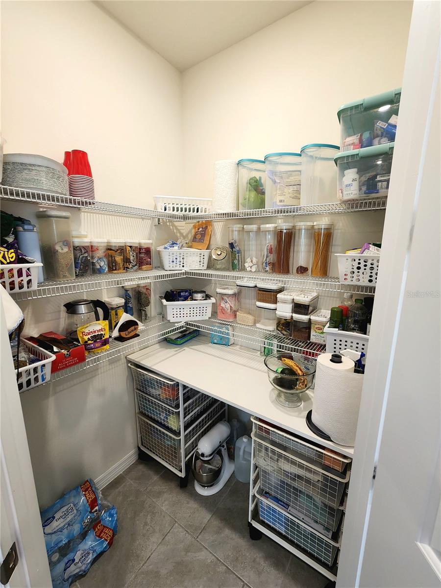 3415 Yellowtop Loop Property Photo 9