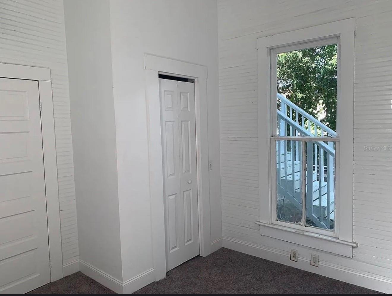 520 S Broadway Ave Property Photo 15