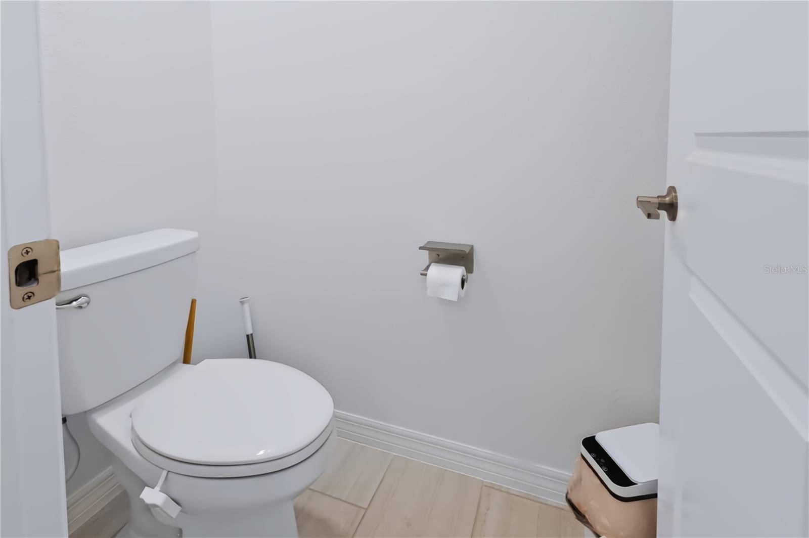 13421 New Jade Ave Property Photo 16