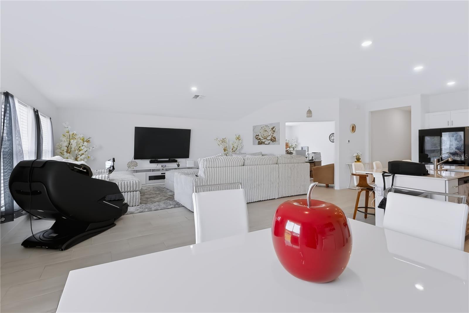 13421 New Jade Ave Property Photo 35