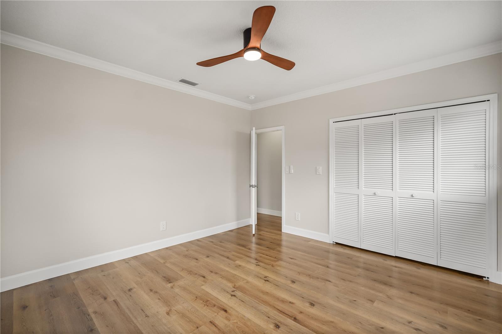 2186 Countryside Cir N Property Photo 22