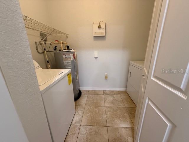 6151 Metrowest Blvd #103 Property Photo 8