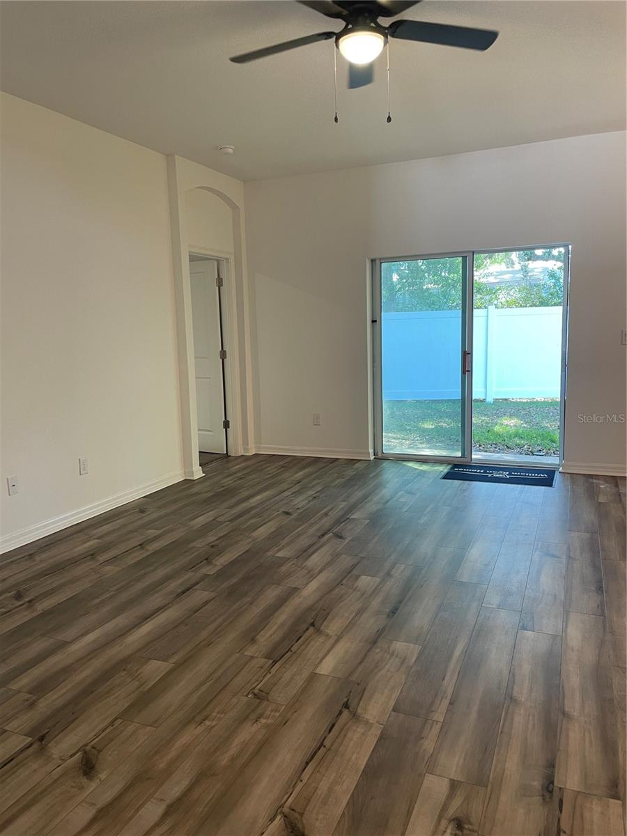 34772 Mulrion Dr Property Photo 3
