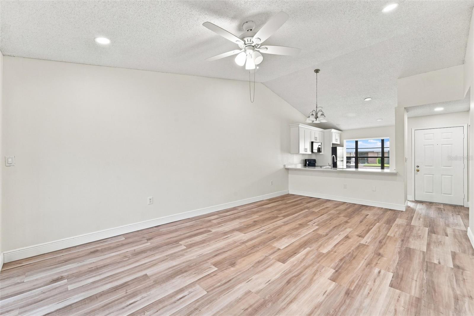 2781 King Oak Cir Property Photo 7