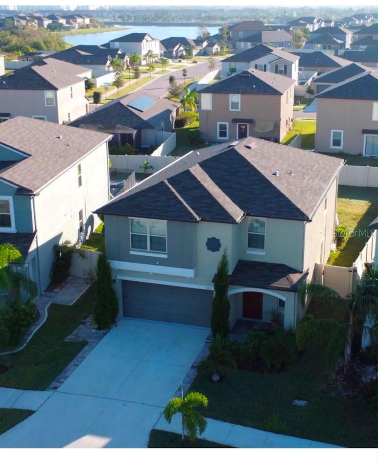 9712 Lemon Drop Loop Property Photo 4