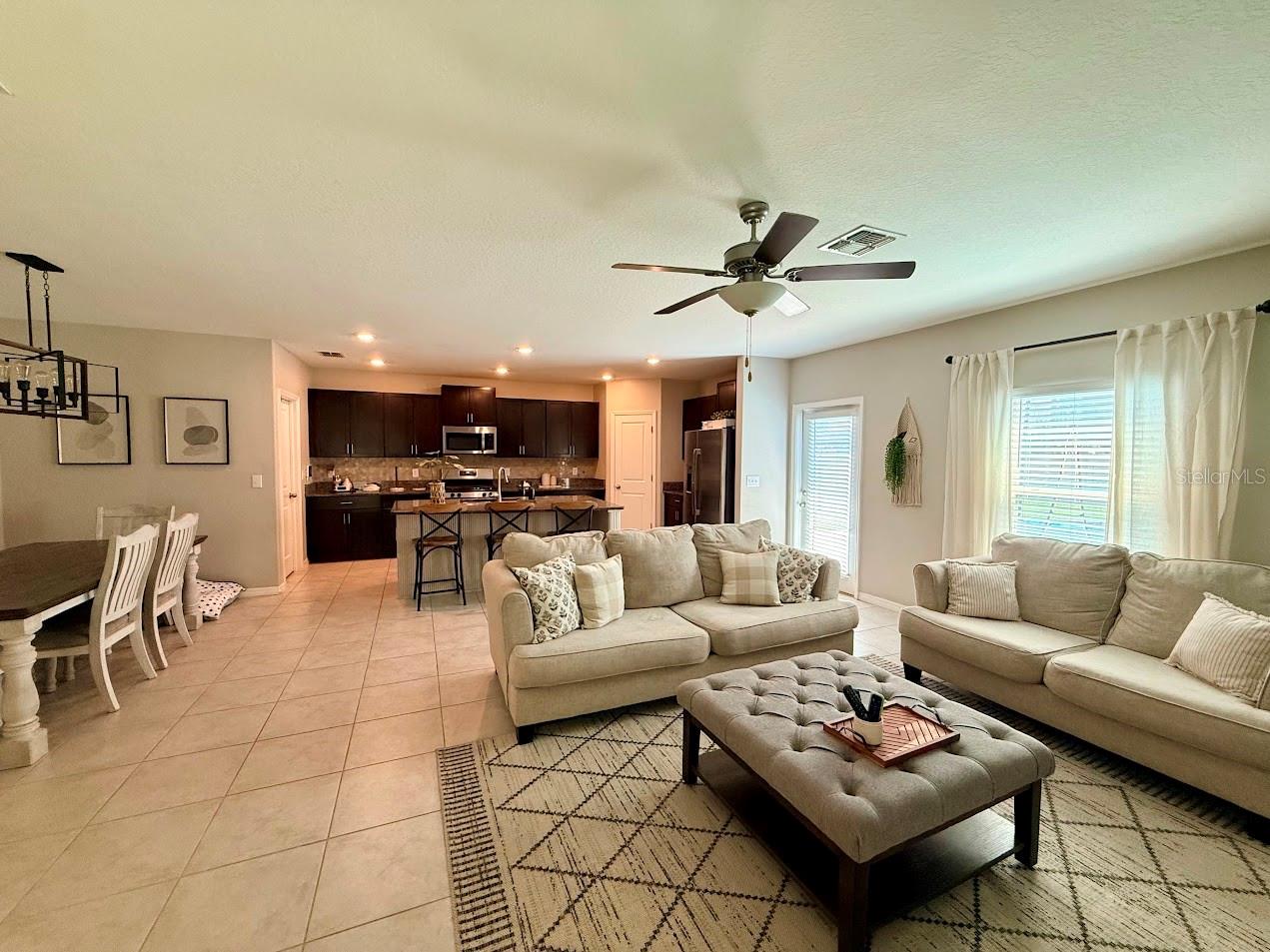 9712 Lemon Drop Loop Property Photo 10