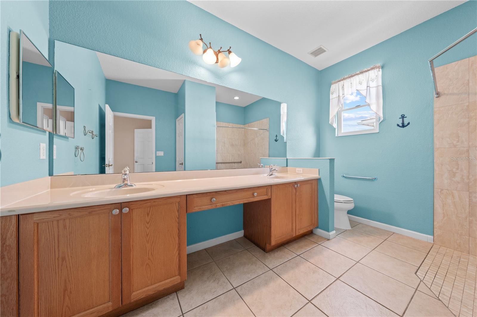 2975 White Cedar Cir Property Photo 21