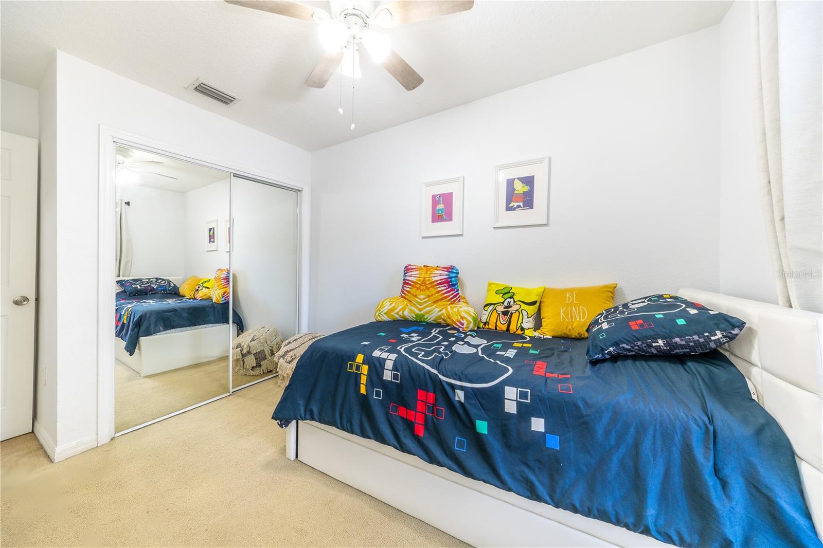 2860 Club Cortile Cir #a Property Photo 8