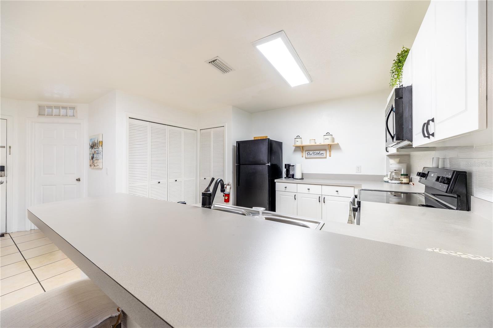 2860 Club Cortile Cir #a Property Photo 27