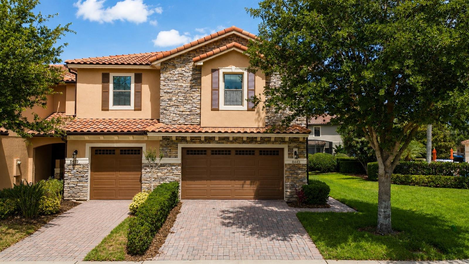 8443 KELSALL DR