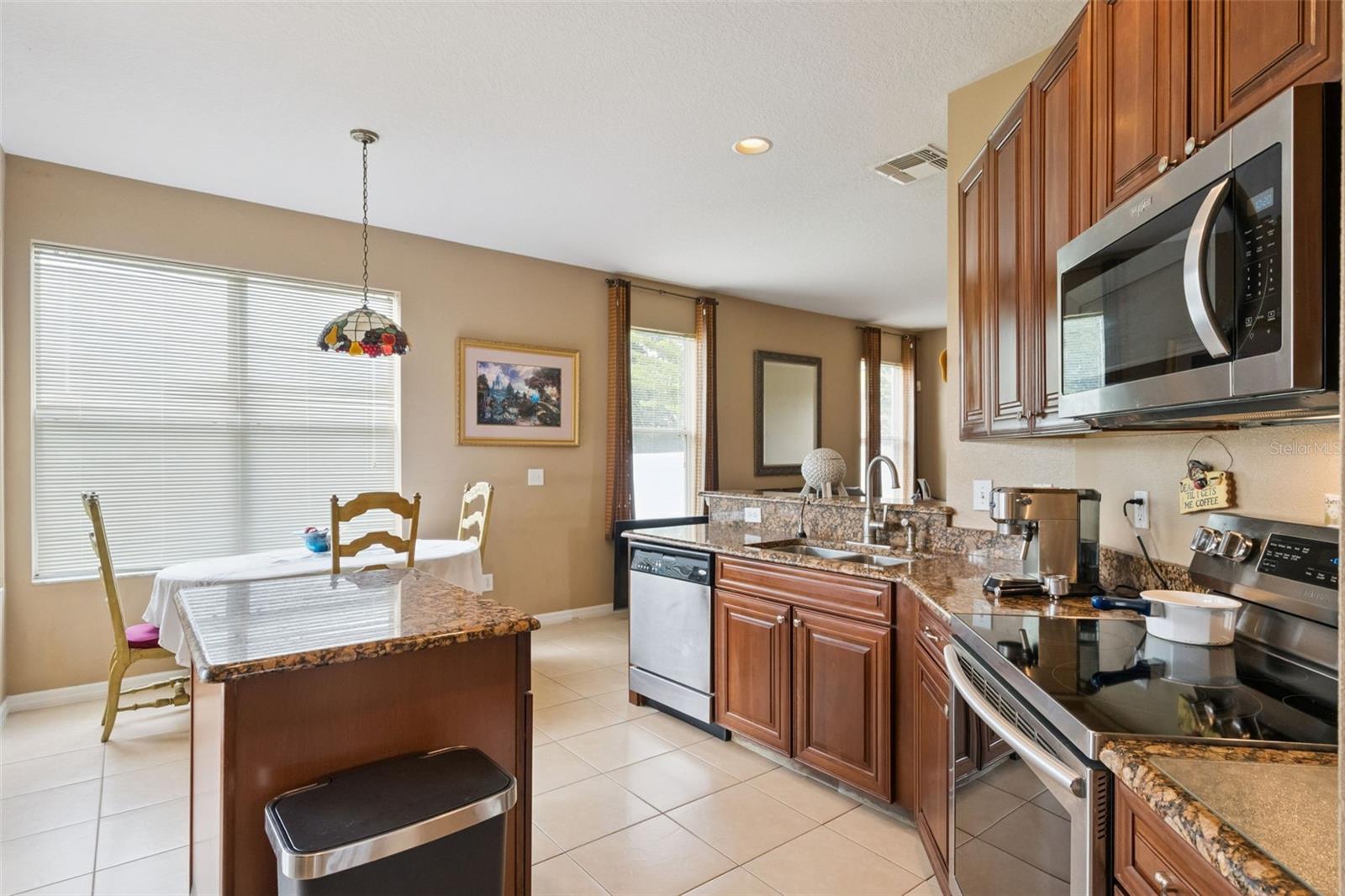 3636 Bristol Cove Ln Property Photo 10