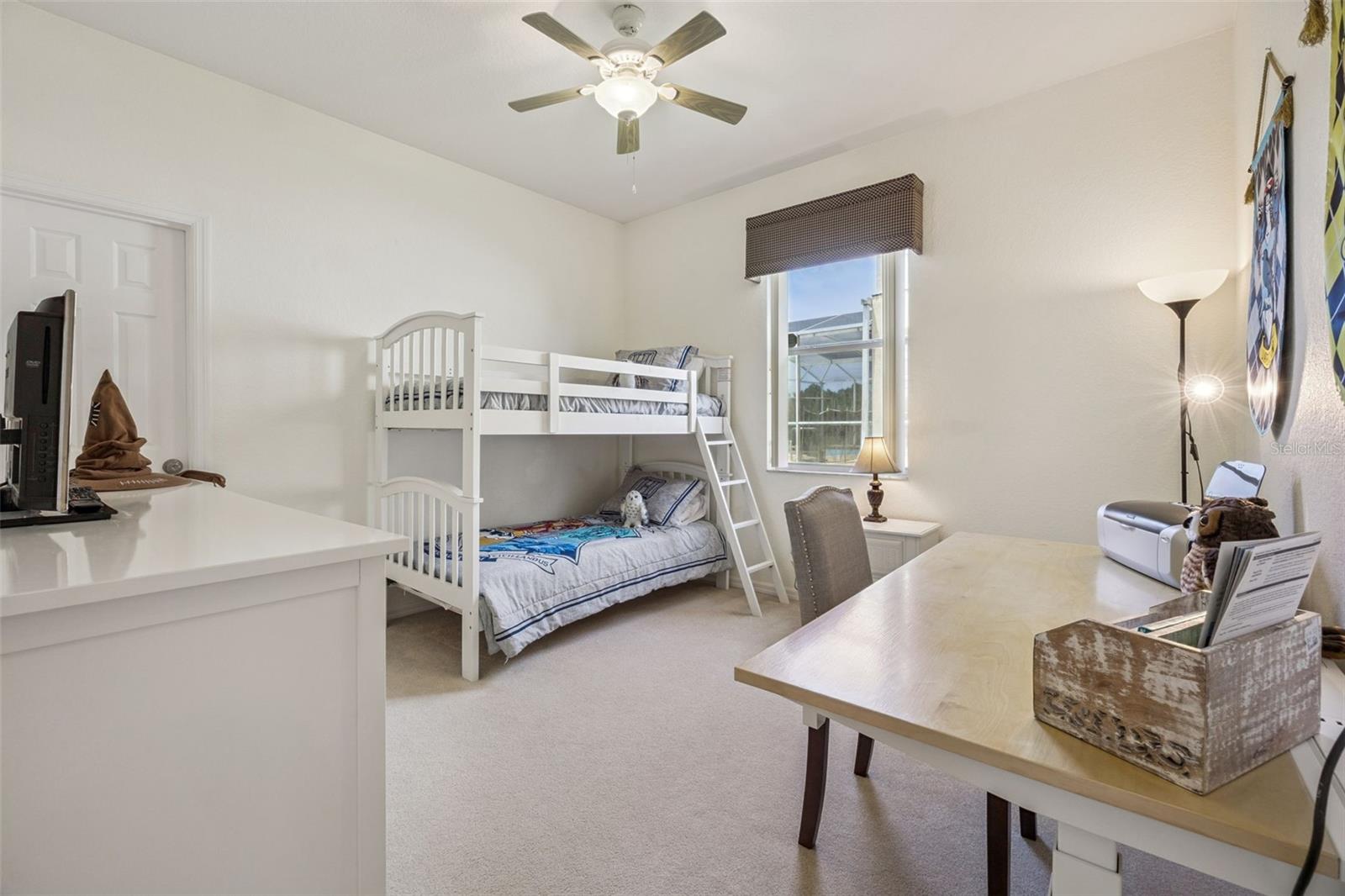 141 Birkdale St Property Photo 35