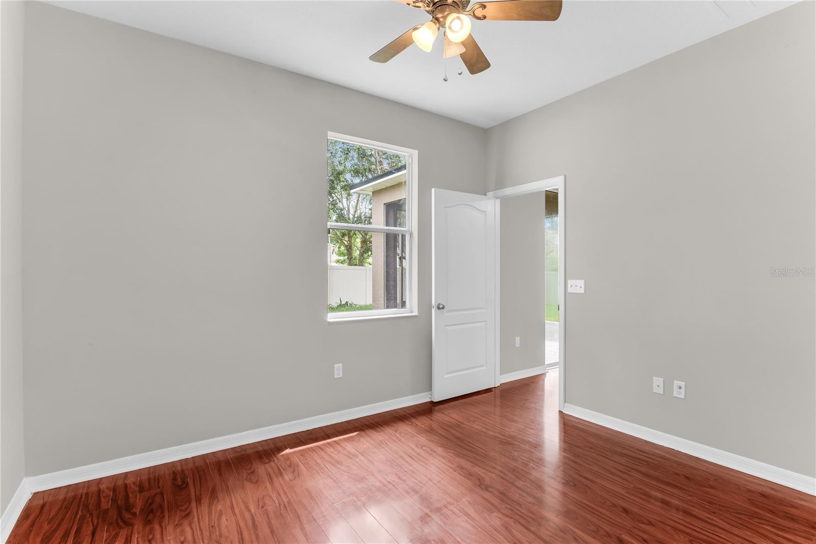 847 Ayden Oak Ln Property Photo 39