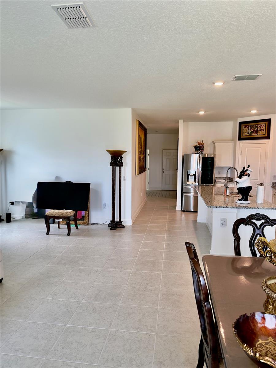 2098 Gold Dust Dr Property Photo 7