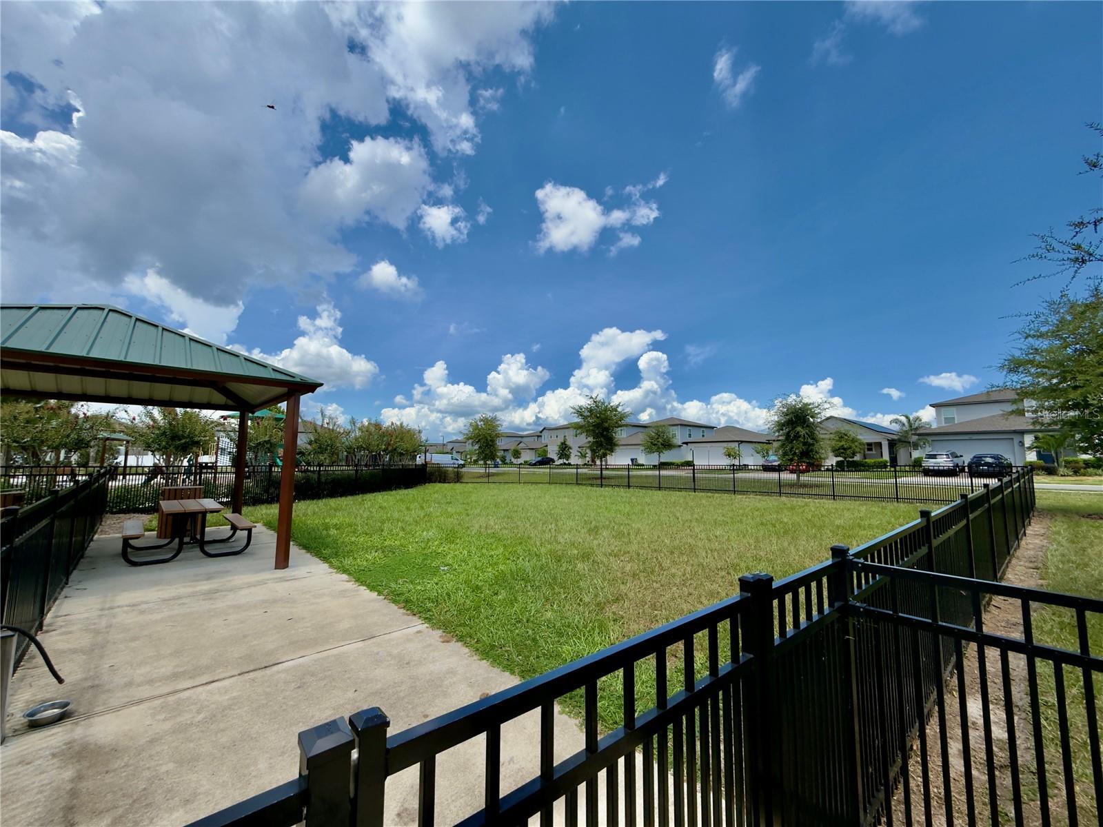 2098 Gold Dust Dr Property Photo 34