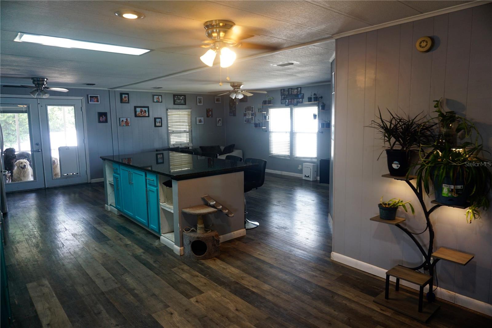 143 Florence Blvd Property Photo 23
