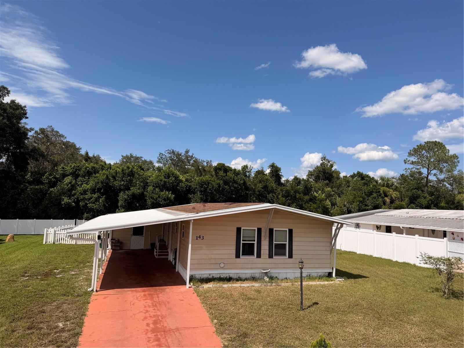 143 Florence Blvd Property Photo 29