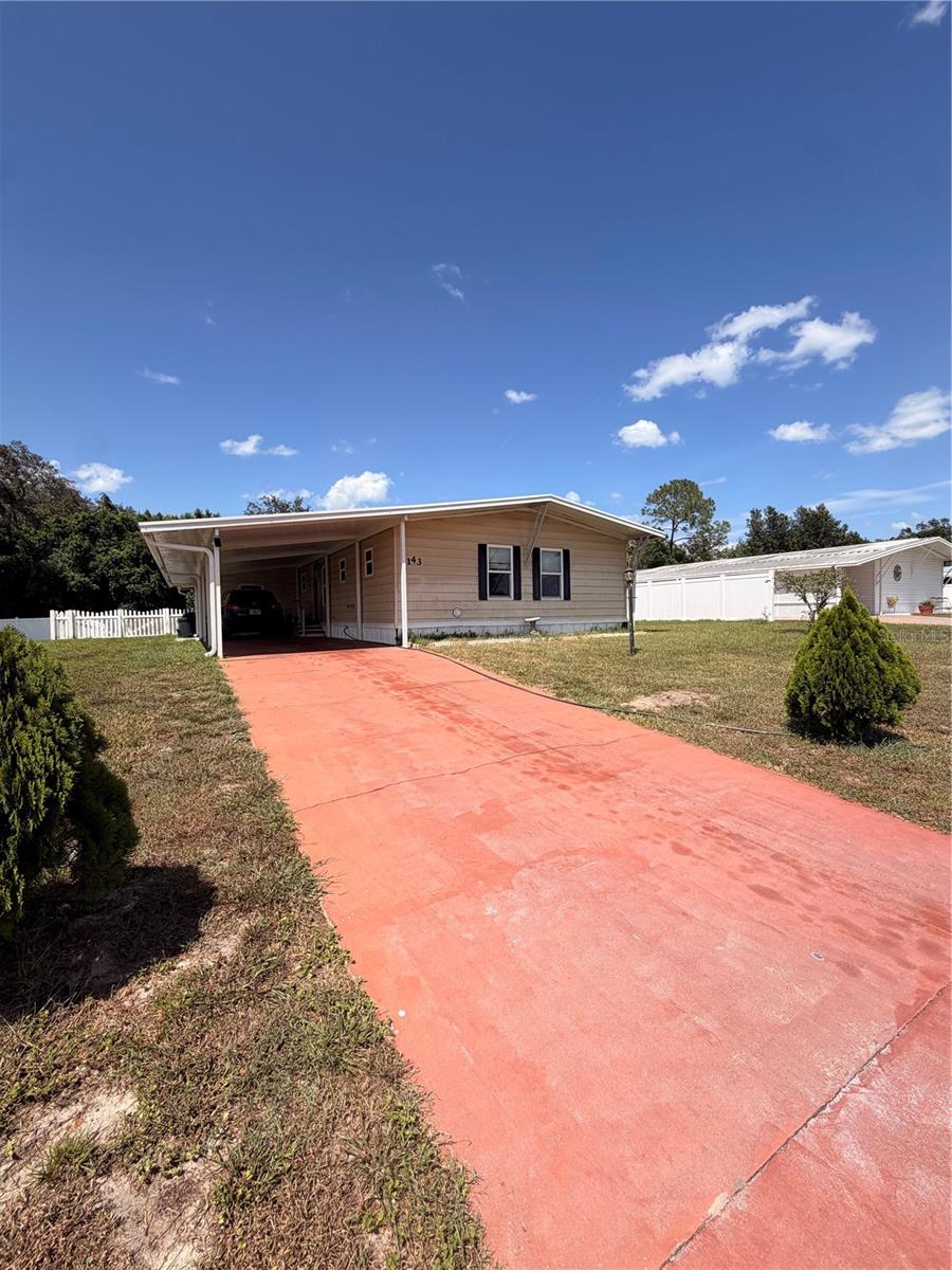 143 Florence Blvd Property Photo 35