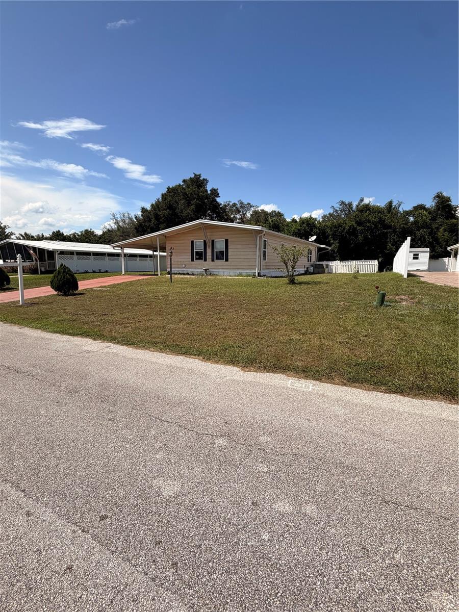 143 Florence Blvd Property Photo 43