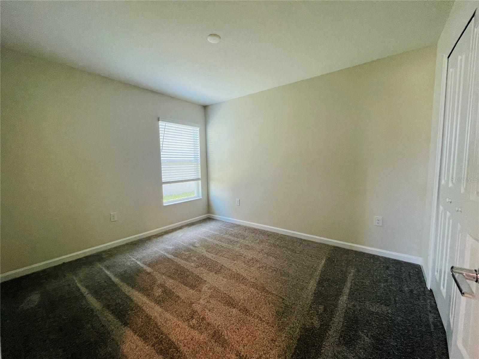 1411 Lassen St Property Photo 4