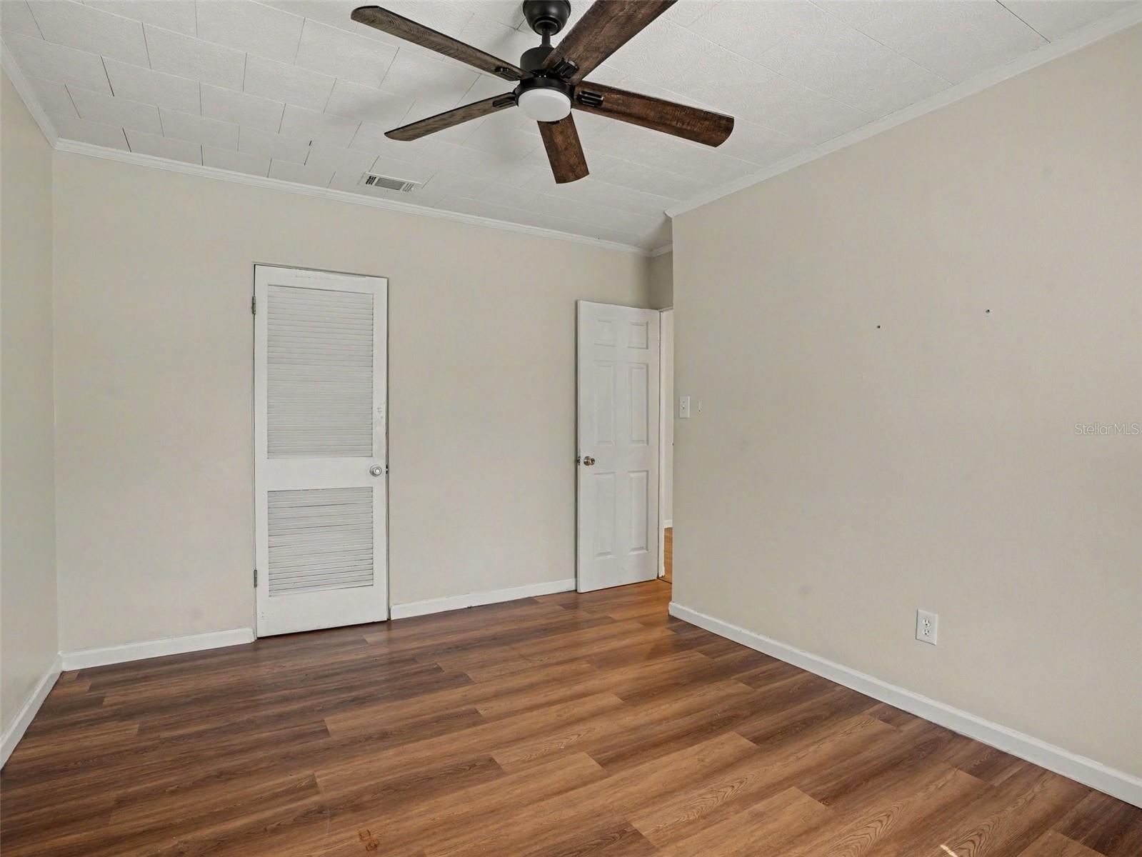 306 Florida Dr Property Photo 44