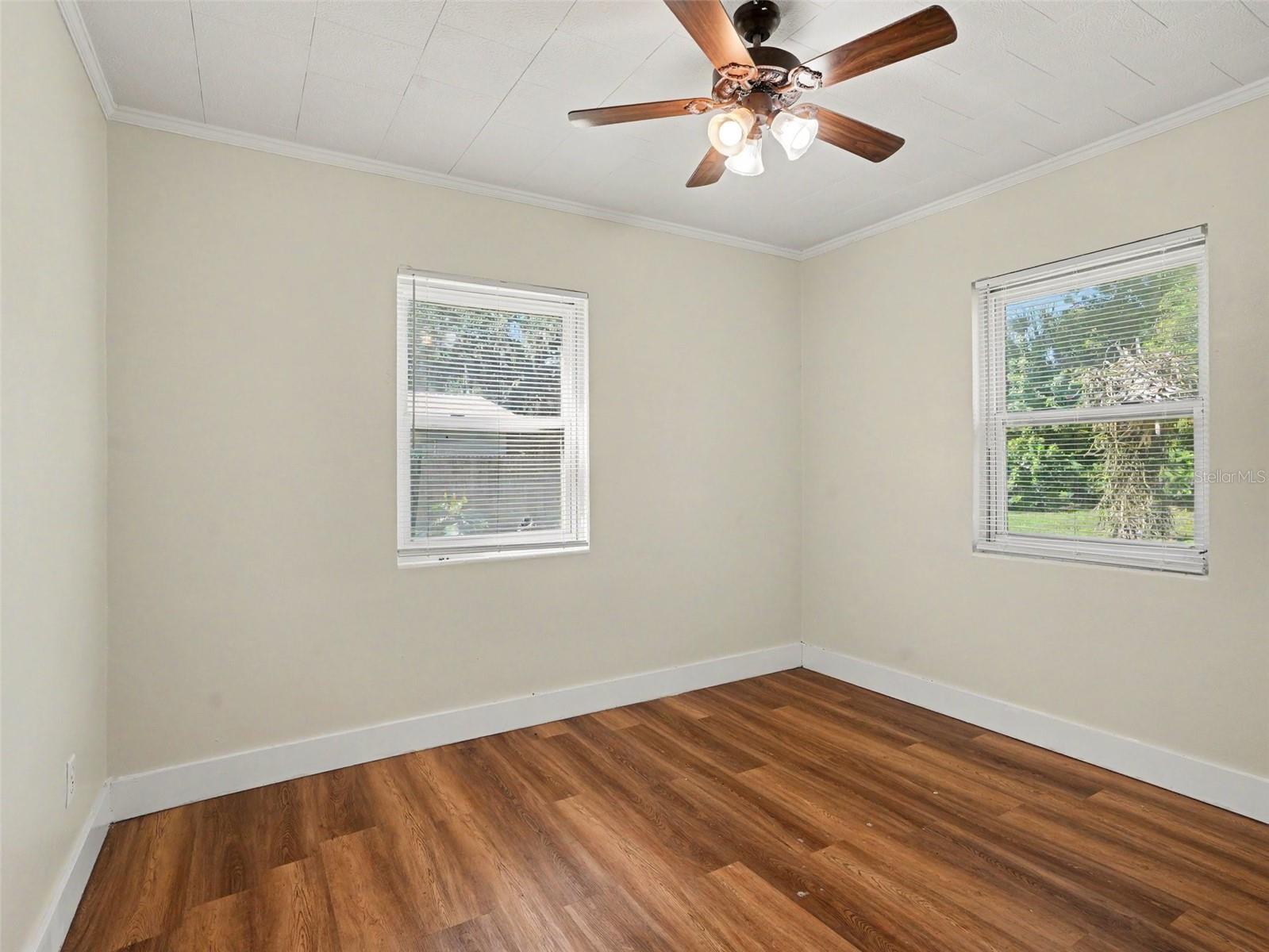 306 Florida Dr Property Photo 47