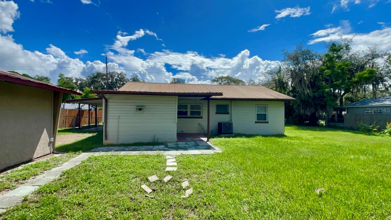 306 Florida Dr Property Photo 62