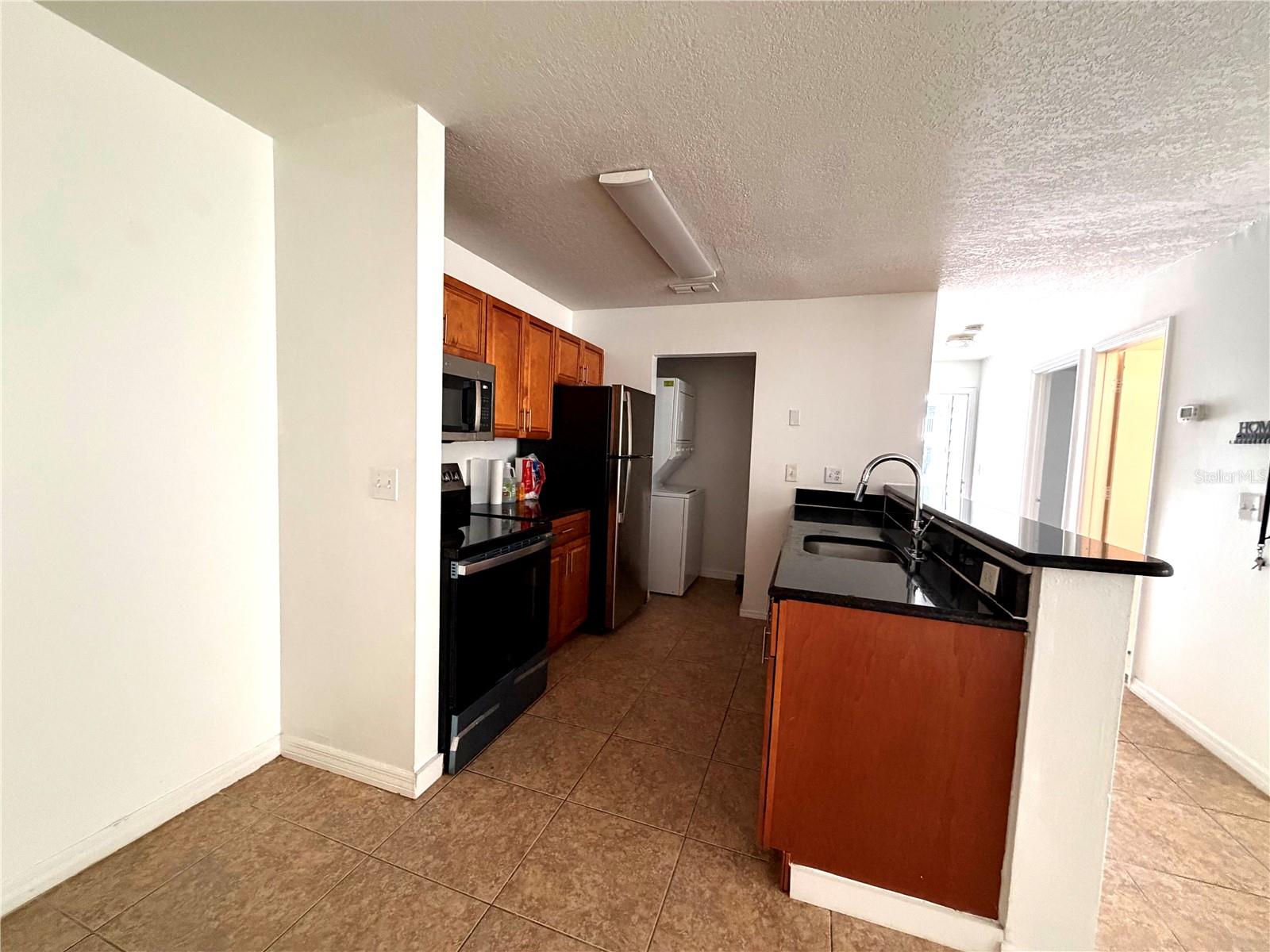 6016 Westgate Dr #102 Property Photo 2