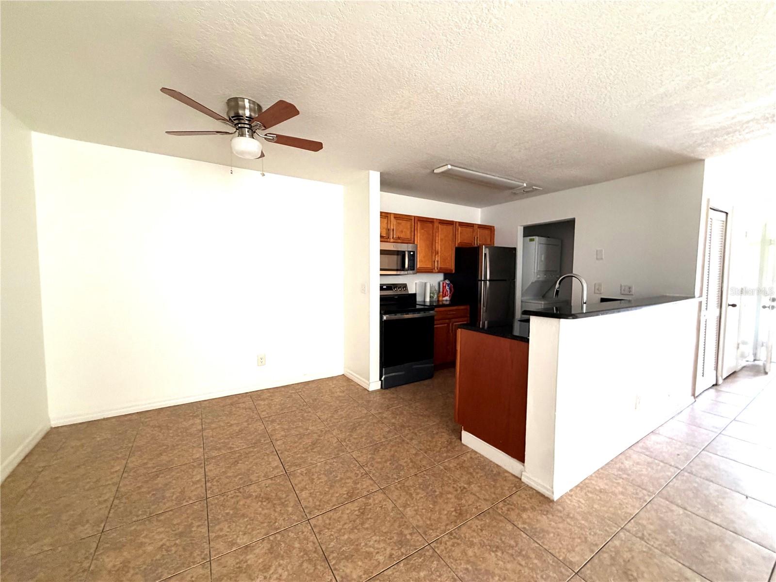 6016 Westgate Dr #102 Property Photo 3