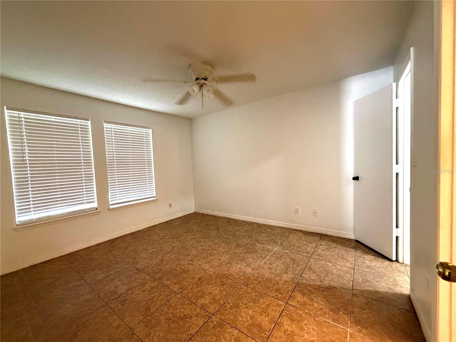 6016 Westgate Dr #102 Property Photo 7