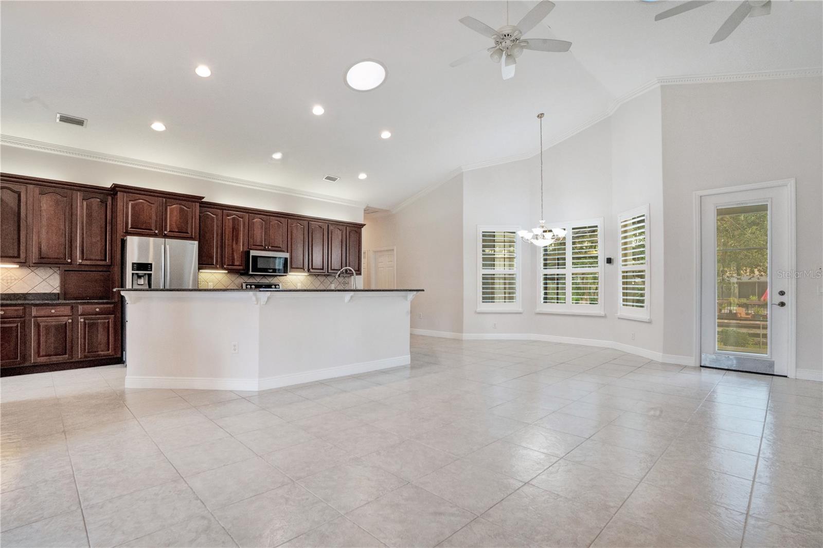5365 Shady Oak Cir Property Photo 15