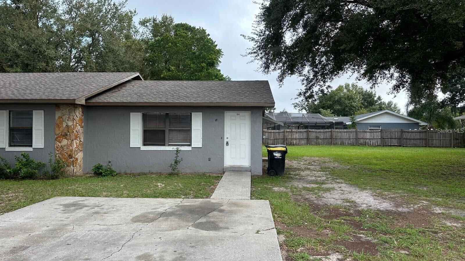 184 JULIE LN #A Property Photo 1