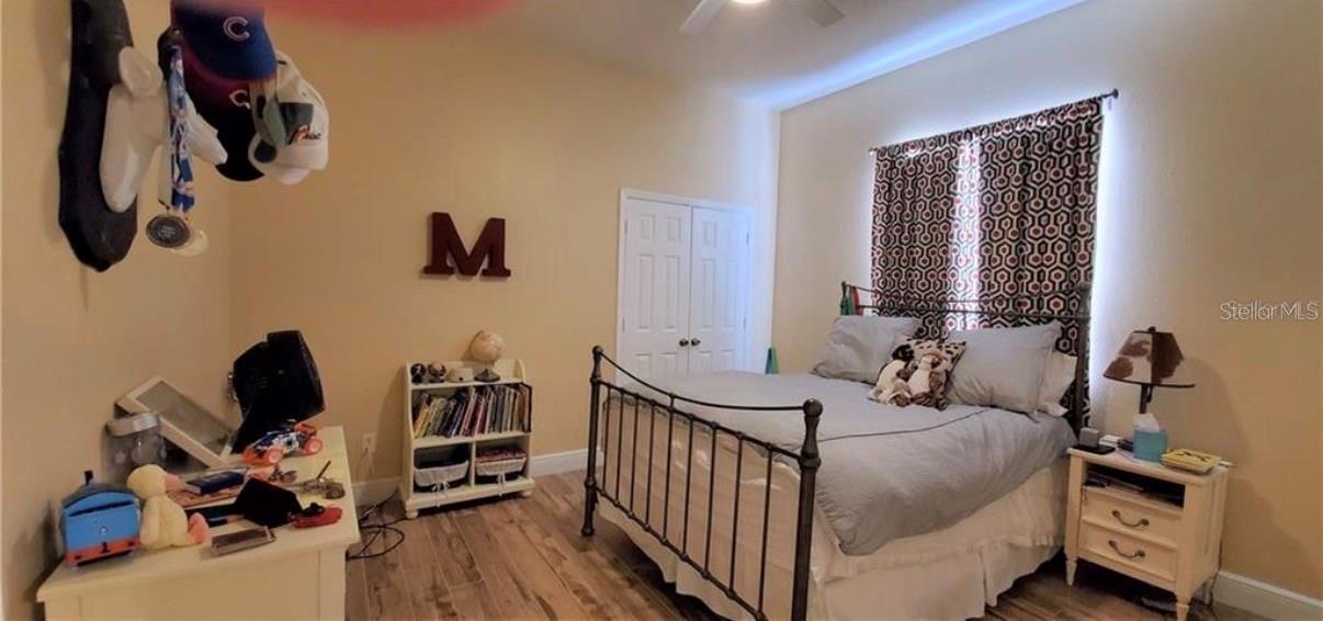10914 Ledgement Ln Property Photo 19