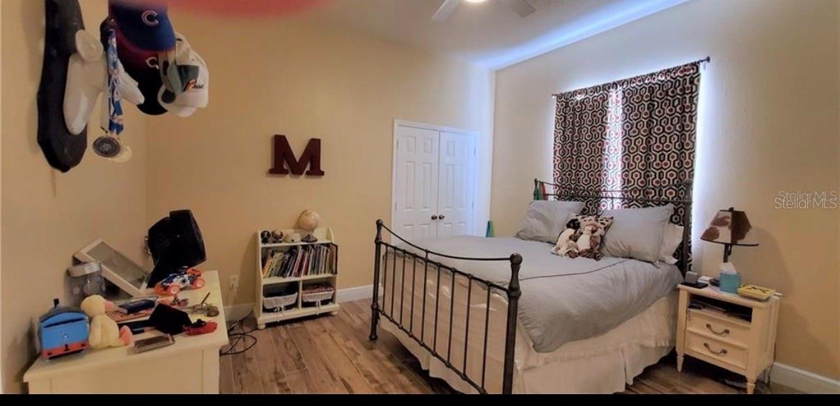 10914 Ledgement Ln Property Photo 20